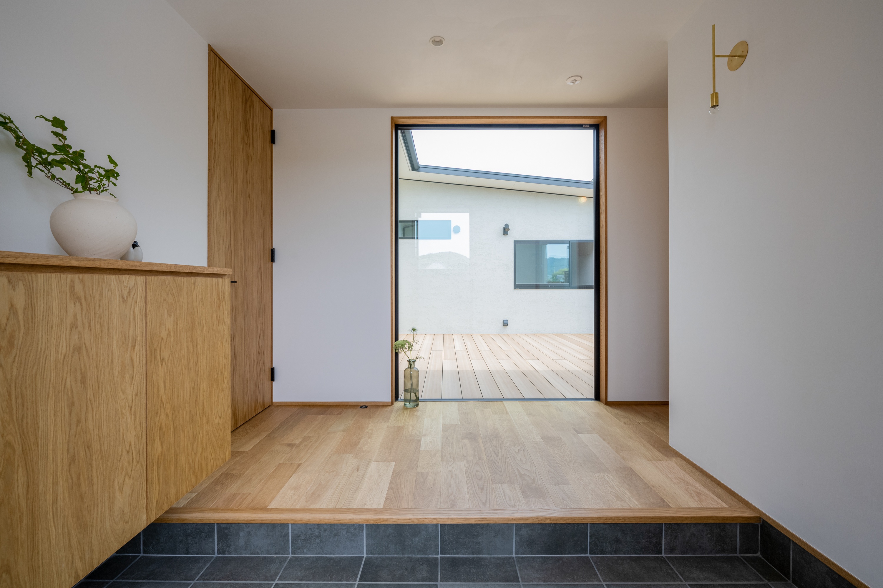 土間収納を採用して後悔しないコツ！メリット・デメリットを知ろう！