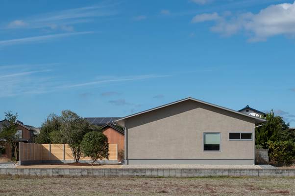 グレージュの外壁が人気の理由とは？– シンプルだけど上品に見せる家づくりのポイント –